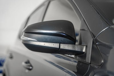 2018 Toyota RAV4 Hybrid SE