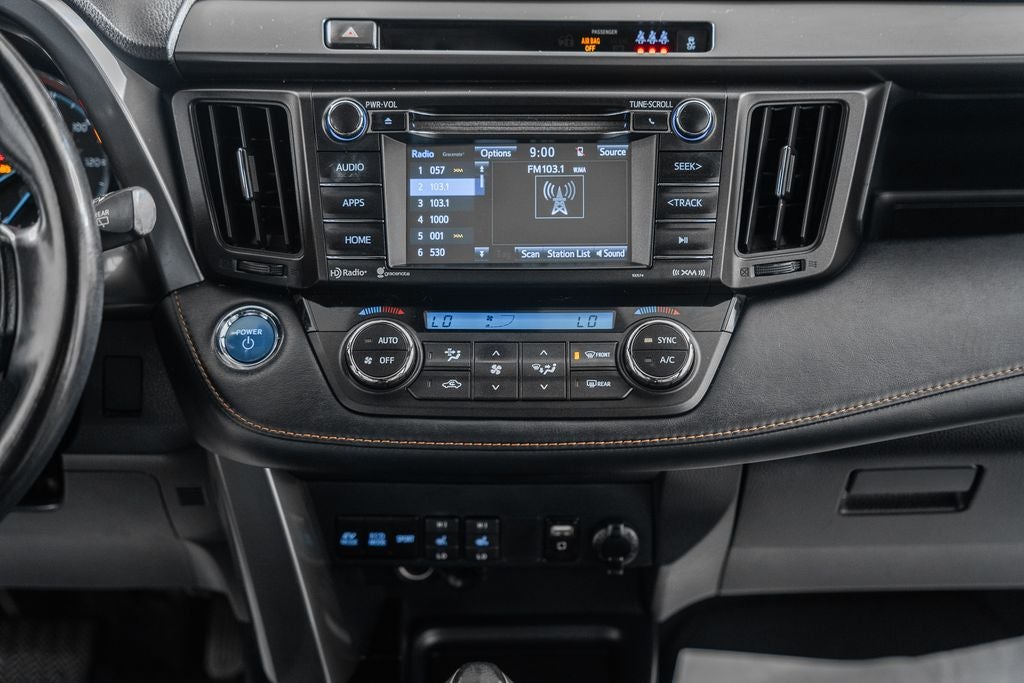 2018 Toyota RAV4 Hybrid SE