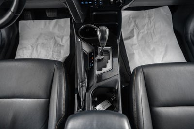 2018 Toyota RAV4 Hybrid SE