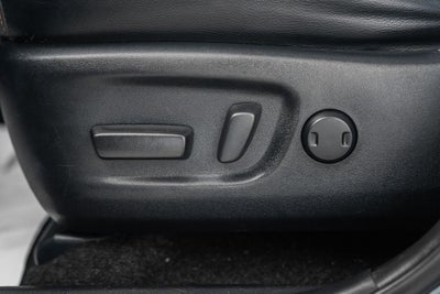 2018 Toyota RAV4 Hybrid SE