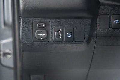2018 Toyota RAV4 Hybrid SE