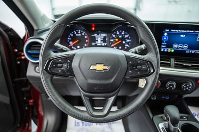 2025 Chevrolet Trax LS