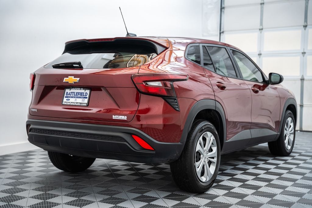 2025 Chevrolet Trax LS
