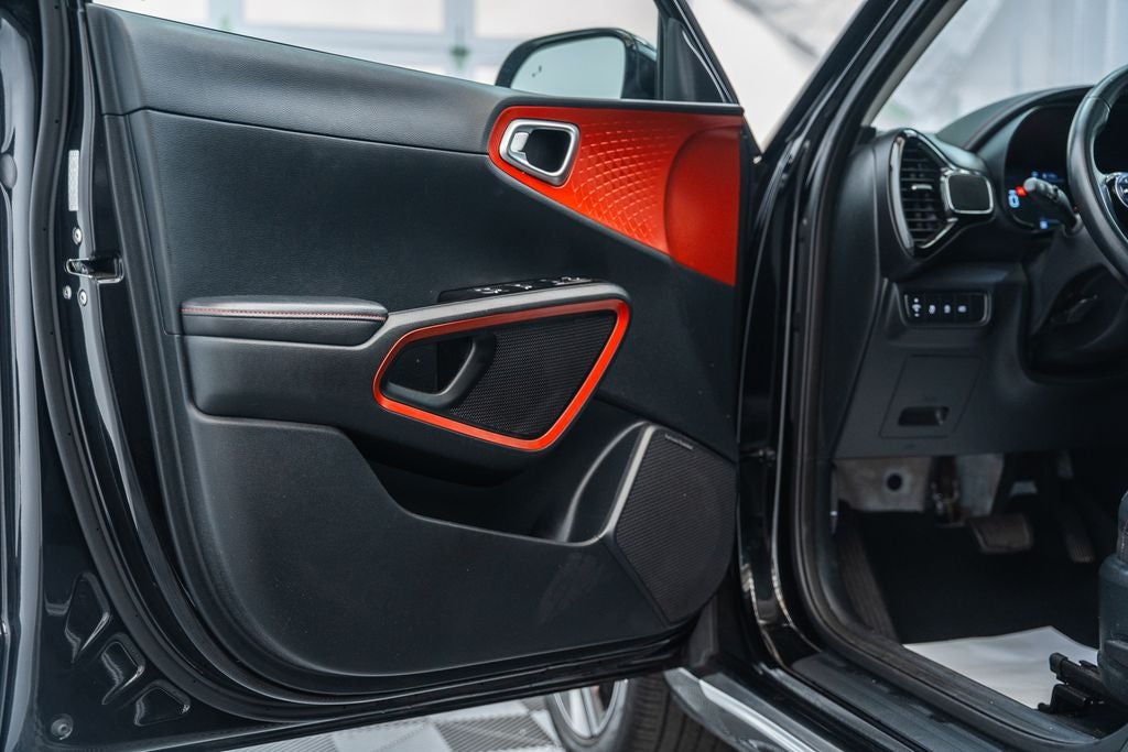 2023 Kia Soul GT-Line