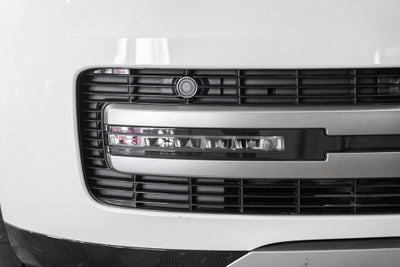 2025 Land Rover Range Rover Plug-In Hybrid SE