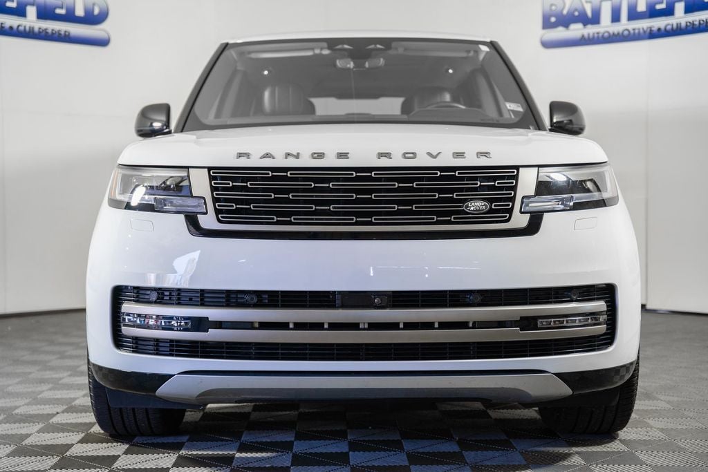 2025 Land Rover Range Rover Plug-In Hybrid SE