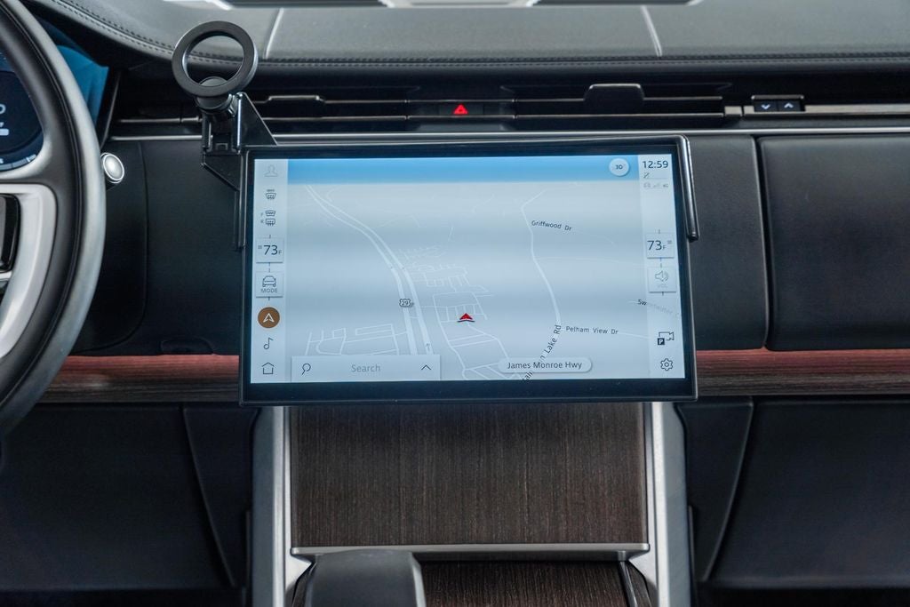 2025 Land Rover Range Rover Plug-In Hybrid SE