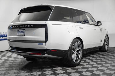 2025 Land Rover Range Rover Plug-In Hybrid SE
