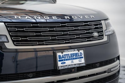 2025 Land Rover Range Rover SE