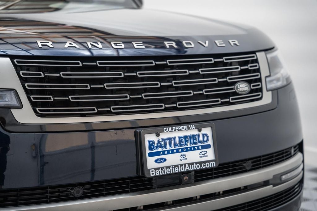 2025 Land Rover Range Rover SE