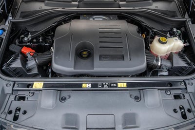 2025 Land Rover Range Rover SE