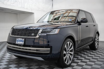 2025 Land Rover Range Rover SE