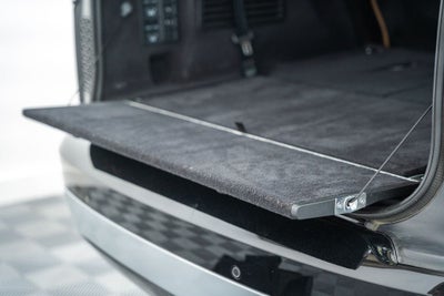 2024 Land Rover Discovery Metropolitan Edition