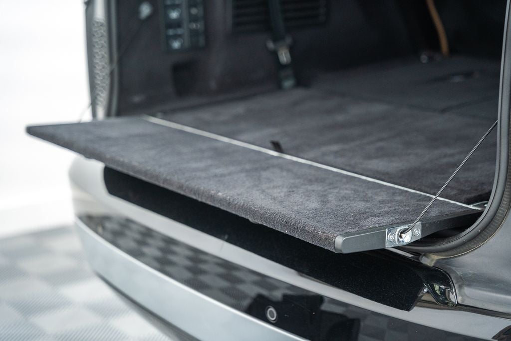 2024 Land Rover Discovery Metropolitan Edition