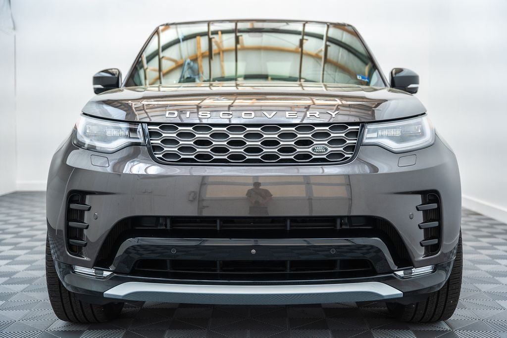 2024 Land Rover Discovery Metropolitan Edition
