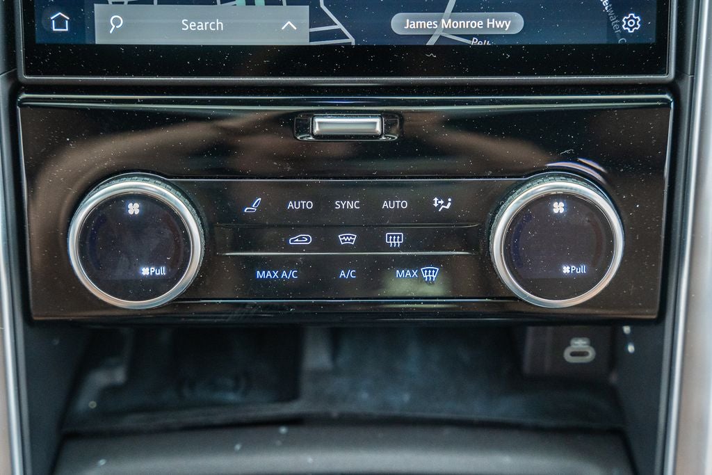 2024 Land Rover Discovery Metropolitan Edition