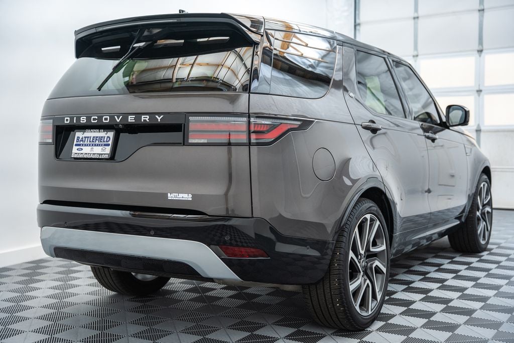 2024 Land Rover Discovery Metropolitan Edition