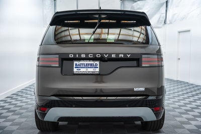 2024 Land Rover Discovery Metropolitan Edition