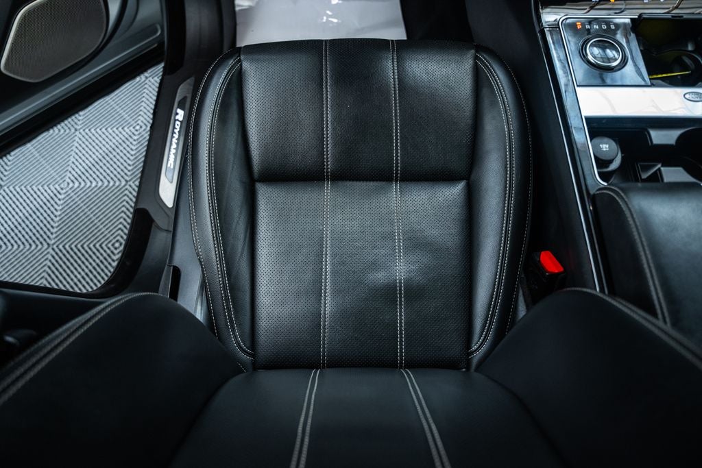 2018 Land Rover Range Rover Velar SE R-Dynamic