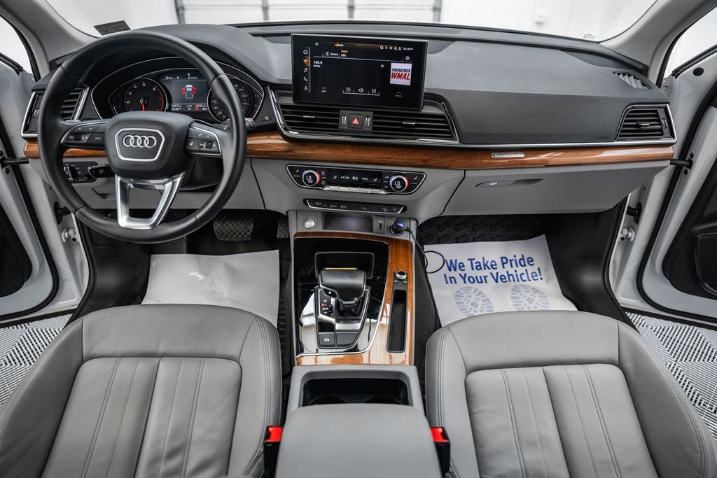 2022 Audi Q5 45 S line Premium quattro