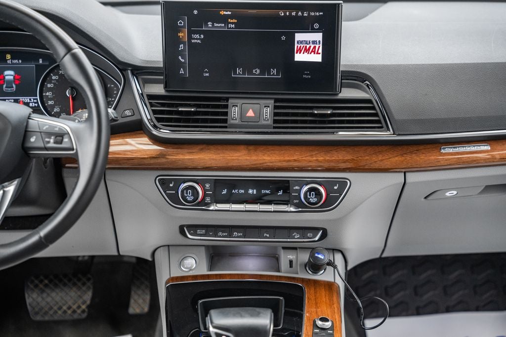 2022 Audi Q5 45 S line Premium quattro