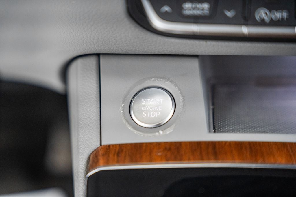 2022 Audi Q5 45 S line Premium quattro