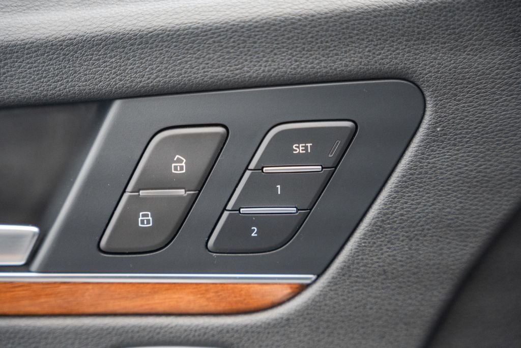 2022 Audi Q5 45 S line Premium quattro
