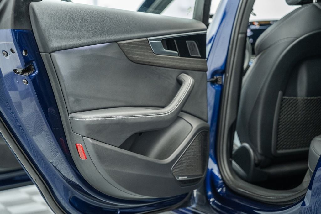 2024 Audi A4 45 S line Premium Plus quattro