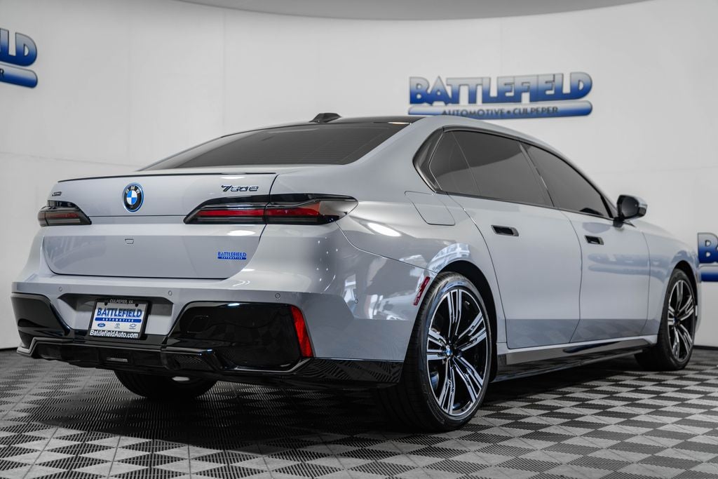 2025 BMW 7 Series 750e xDrive