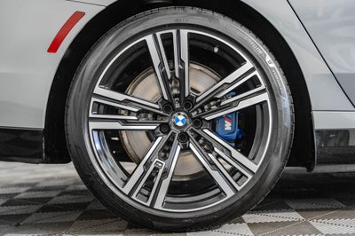 2025 BMW 7 Series 750e xDrive