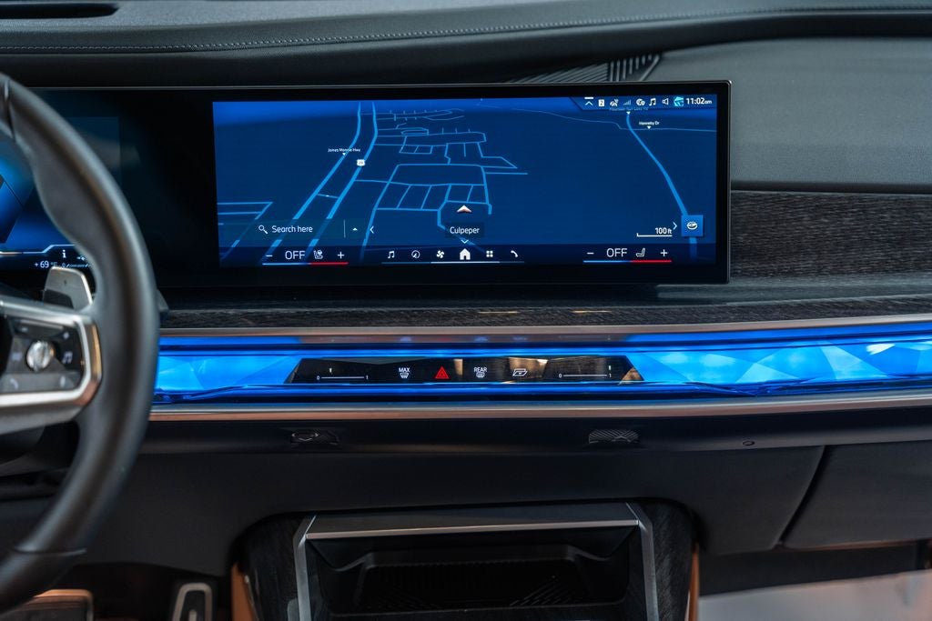 2025 BMW 7 Series 750e xDrive