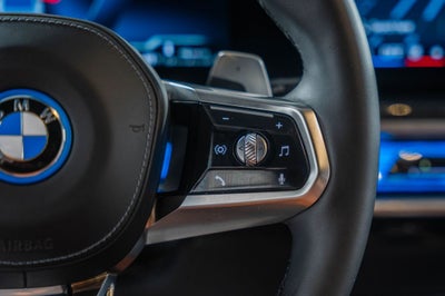 2025 BMW 7 Series 750e xDrive