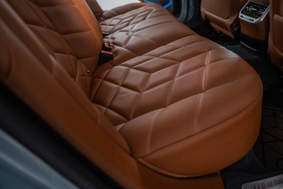 2025 BMW 7 Series 750e xDrive