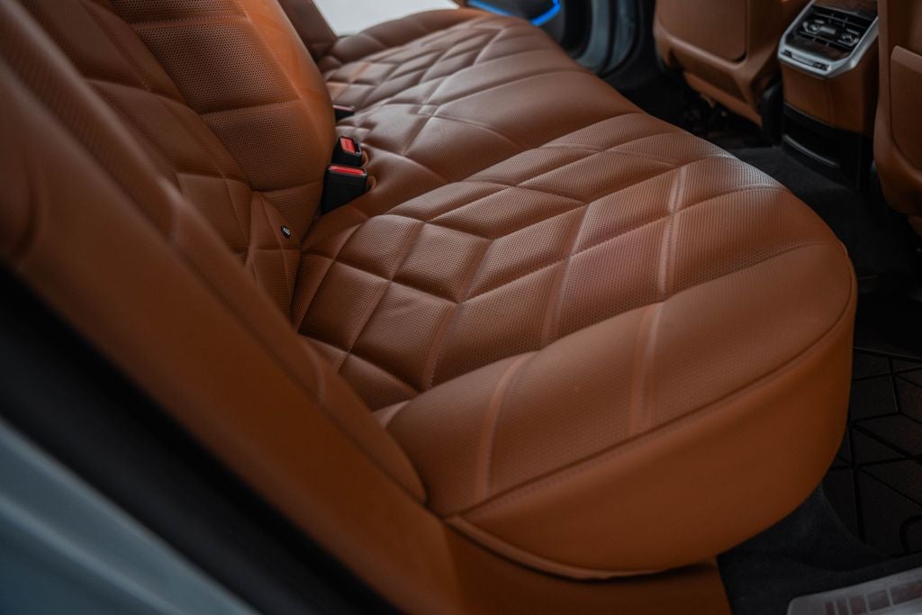 2025 BMW 7 Series 750e xDrive