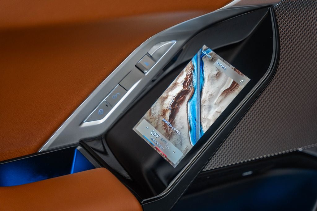 2025 BMW 7 Series 750e xDrive