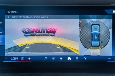 2025 BMW 7 Series 750e xDrive