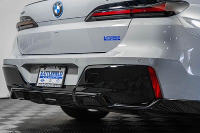 2025 BMW 7 Series 750e xDrive