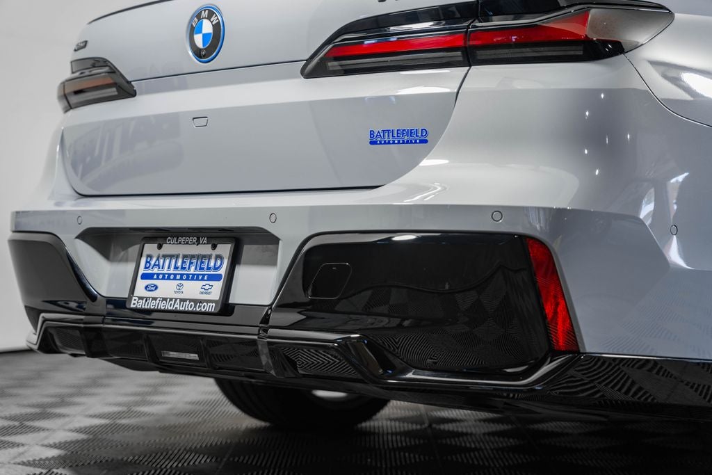 2025 BMW 7 Series 750e xDrive