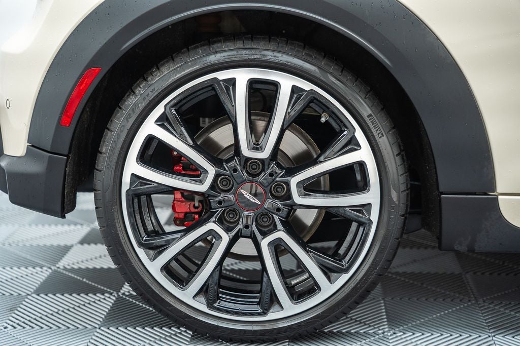 2023 MINI John Cooper Works Iconic