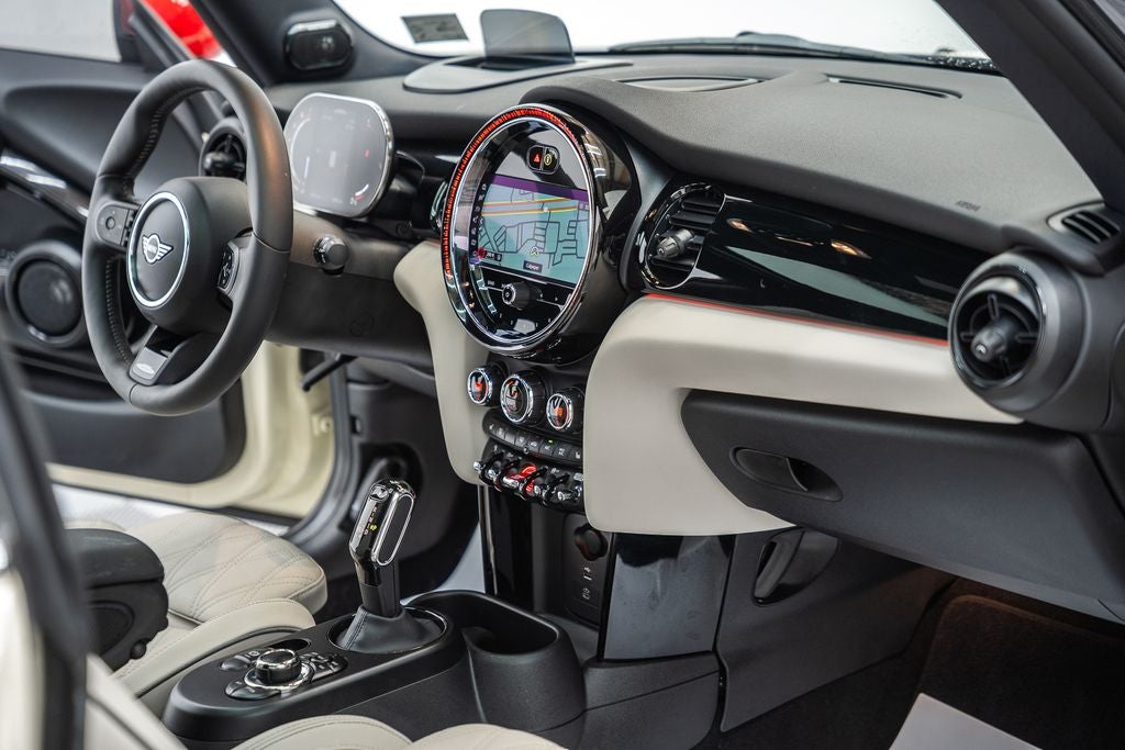 2023 MINI John Cooper Works Iconic