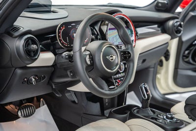 2023 MINI John Cooper Works Iconic