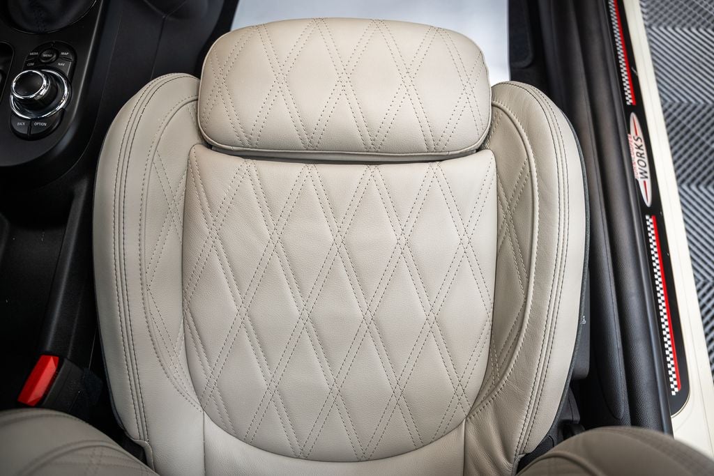 2023 MINI John Cooper Works Iconic