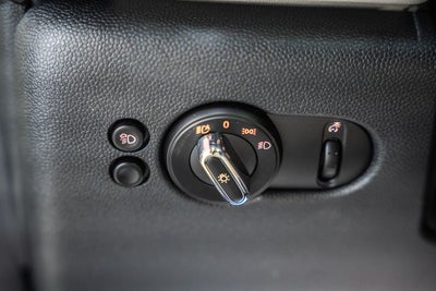 2023 MINI John Cooper Works Iconic