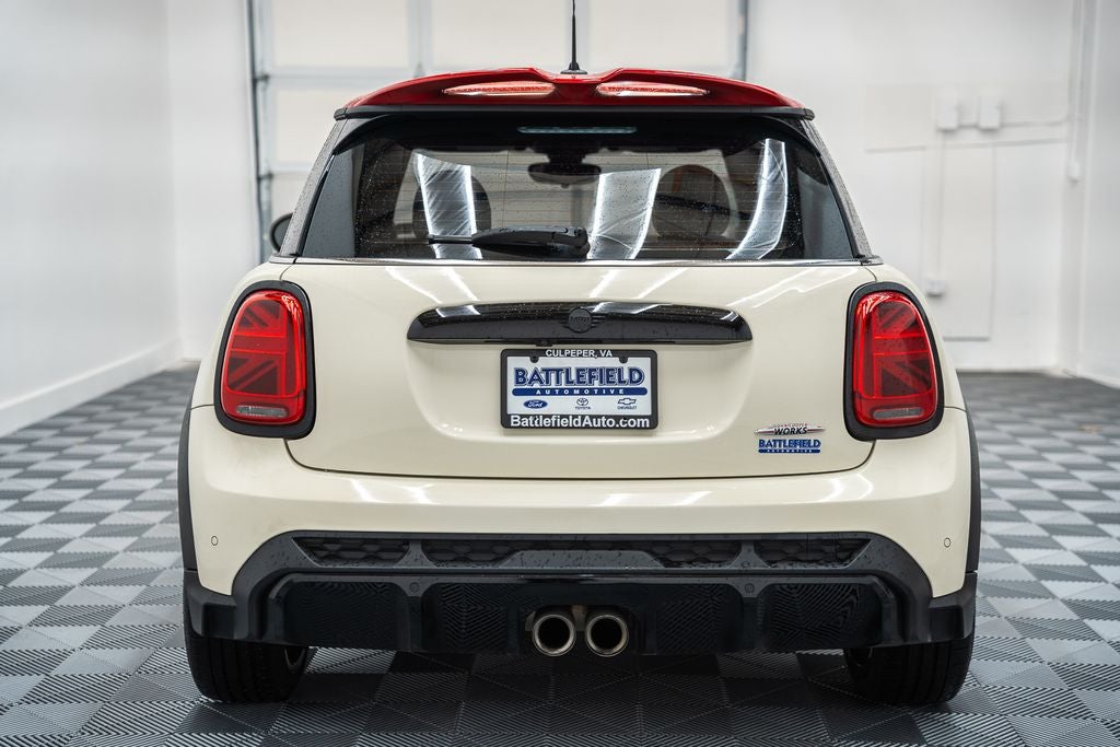 2023 MINI John Cooper Works Iconic