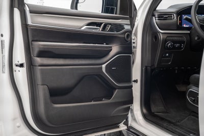 2023 Jeep Wagoneer L Series II