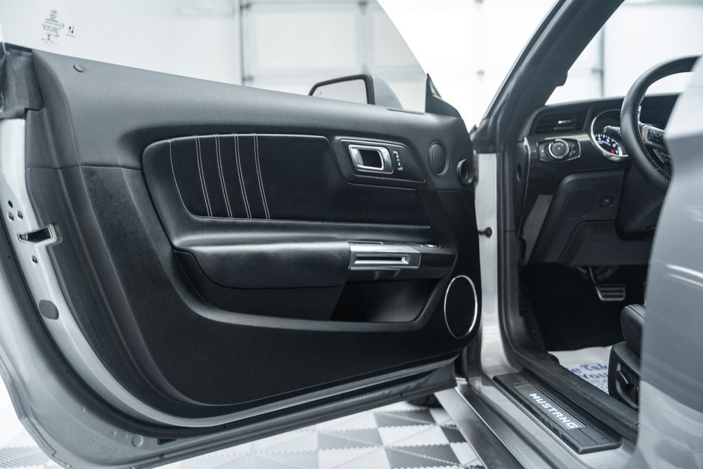 2021 Ford Mustang EcoBoost Premium