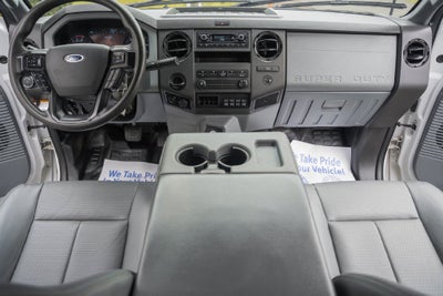 2023 Ford F-750SD Base