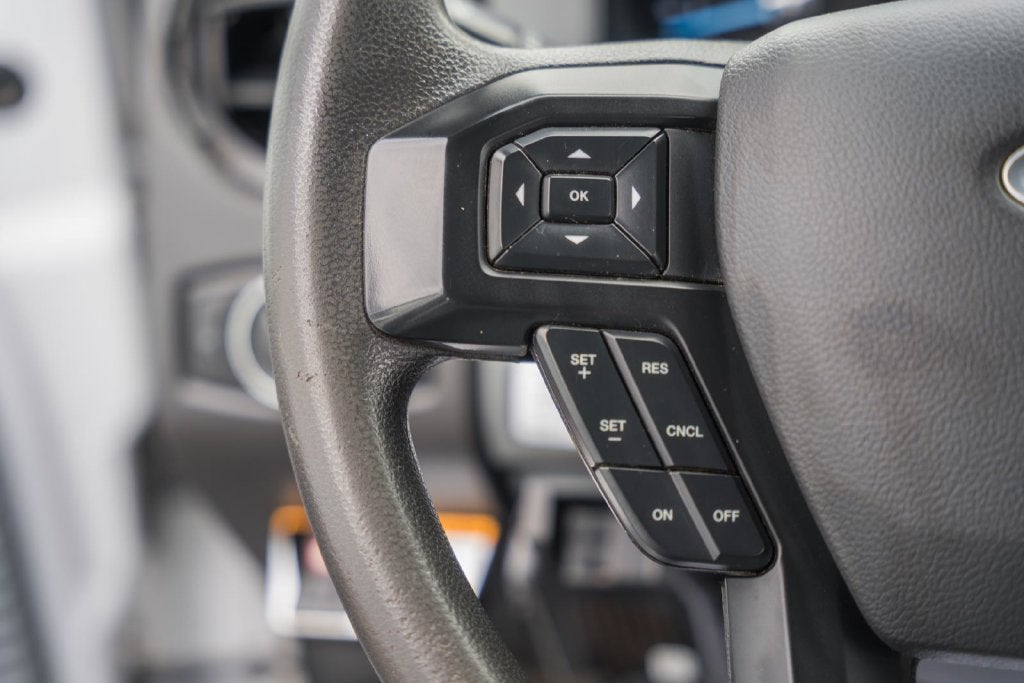 2023 Ford F-750SD Base