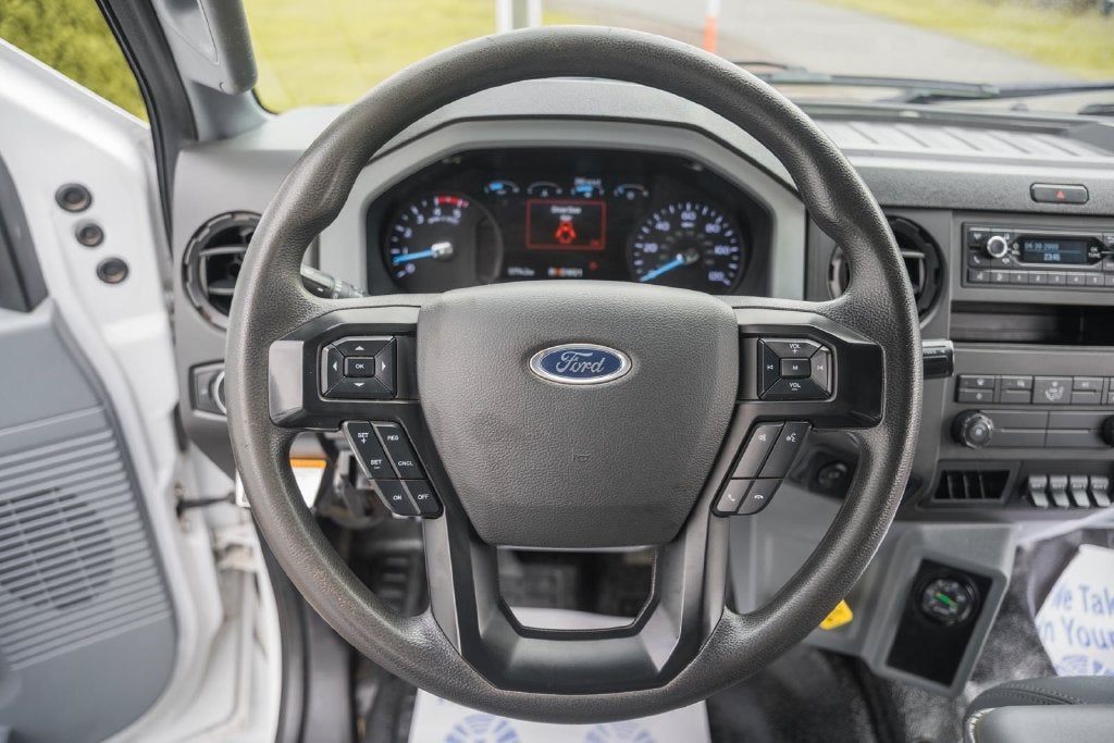 2023 Ford F-750SD Base