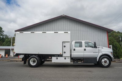 2023 Ford F-750SD Base